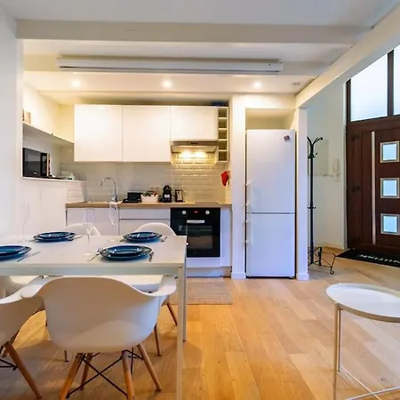 Apartment Duplex Spacieux Au Calme