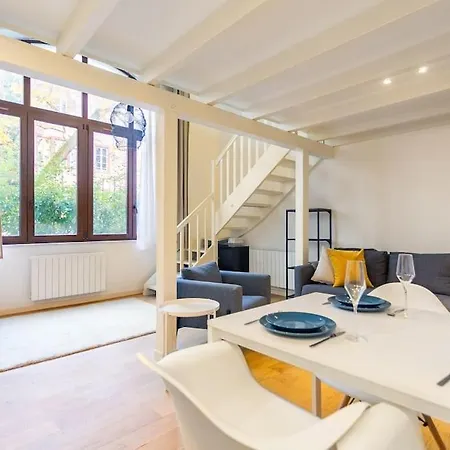 Duplex Spacieux Au Calme Apartment