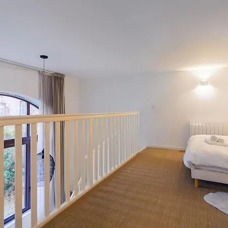 Duplex Spacieux Au Calme *